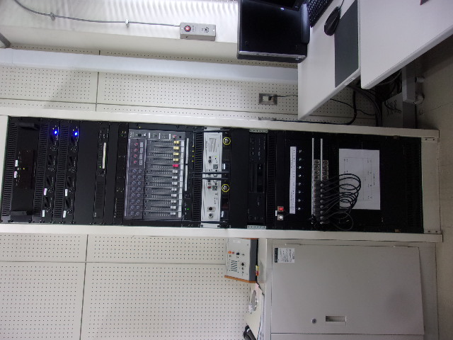 鶴見緑地球技場音響設備改修工事